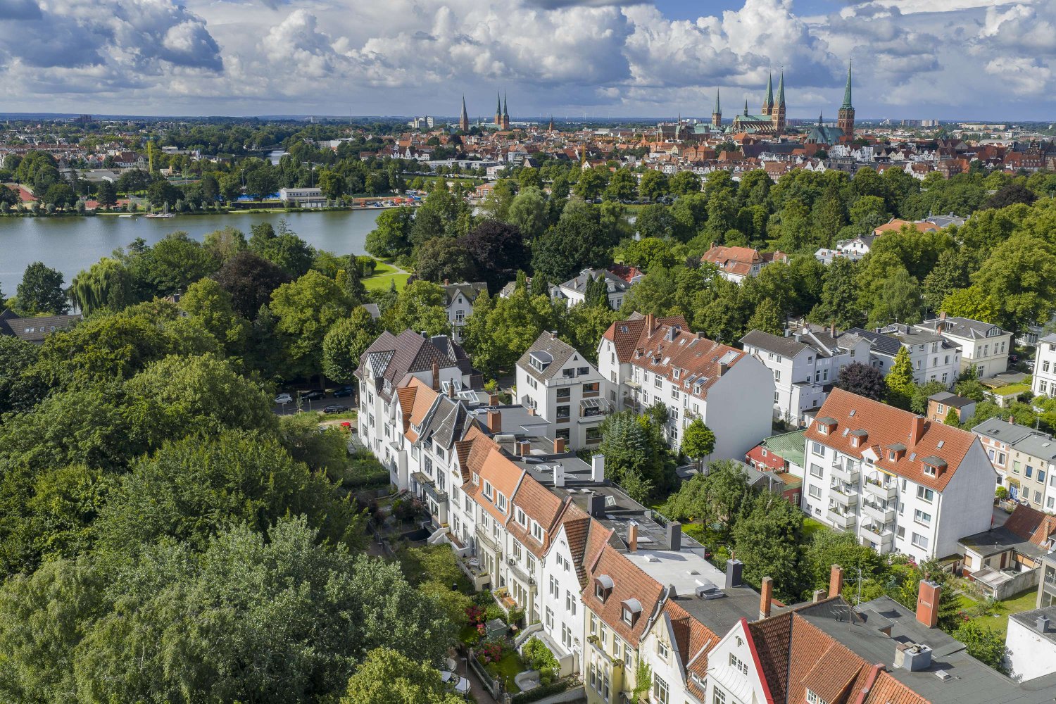 13 rooms Villa in Lubeck, Germany No. 230694