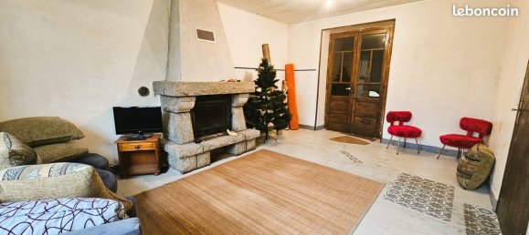 4 Schlafzimmer Haus in Callac, France, Nr. 323290 14