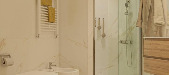 2 rooms Apartment in Naples, Italy No. 30937 9