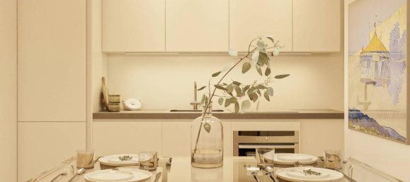 2 rooms Apartment in Naples, Italy No. 30937 2