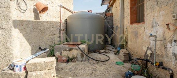  Land in Carlentini, Italy No. 316935 40