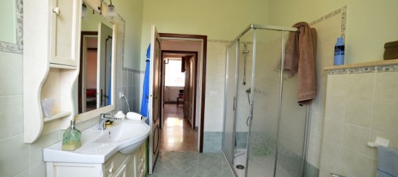 Вилла с 5 комнатами в Больсена, Италия № 257726 50