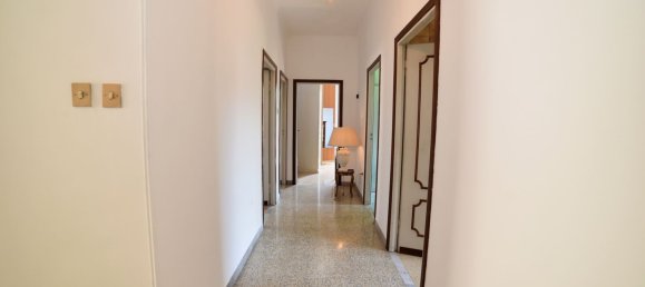 Вилла с 5 комнатами в Больсена, Италия № 257726 20