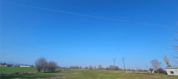 44894m² Land in Traversetolo, Italy No. 81762 2