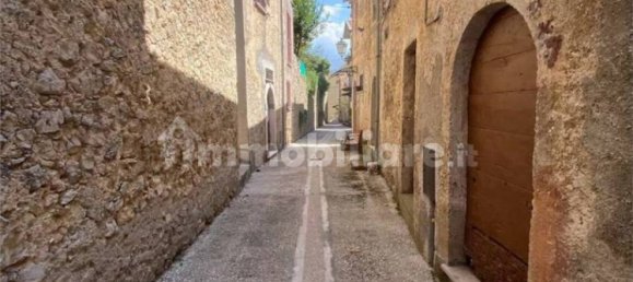 2 bedrooms Apartment in Alvito, Italy No. 75307 2