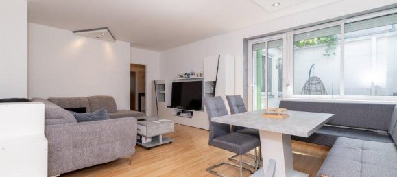 4 rooms Apartment in Schwechat, Austria No. 136785 2