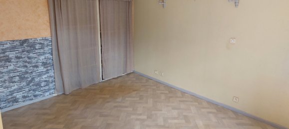 3 Schlafzimmer Haus in Montreuil-sur-Blaise, France, Nr. 92487 3