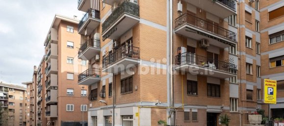 2 bedrooms Apartment in Rome, Italy No. 168733 29