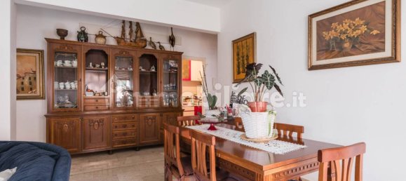 2 bedrooms Apartment in Rome, Italy No. 168733 2