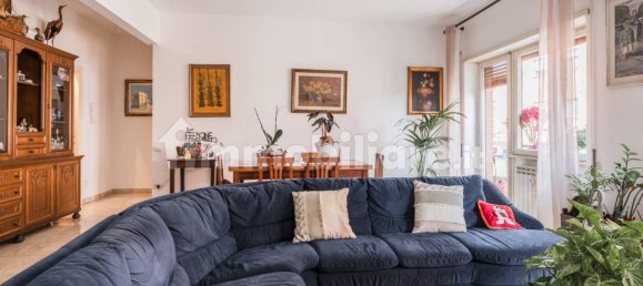 2 bedrooms Apartment in Rome, Italy No. 168733 7