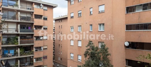2 bedrooms Apartment in Rome, Italy No. 168733 26