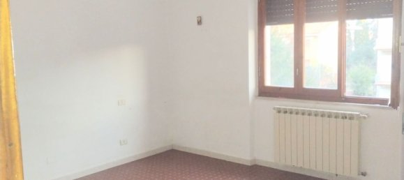 6غرفة شقة في Sarzana, Italy رقم 75684 10