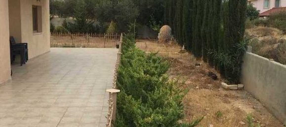 3 bedrooms Commercial property in Agios Athanasios, Cyprus No. 6643 7