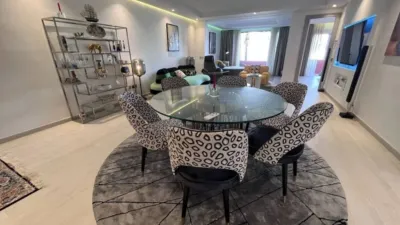 3 bedrooms Penthouse in Estepona, Spain No. 260313