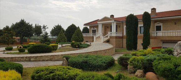 Коммерческая недвижимость с 4 спальнями в Салоники, Центральная Македония, Македония и Фракия, Греция № 5710 6