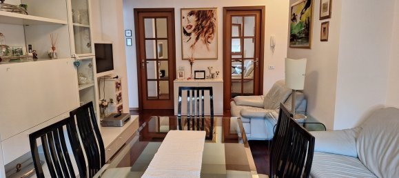 4 bedrooms Apartment in Ancona, Italy No. 379580 4