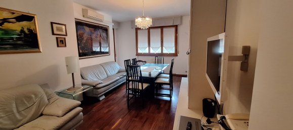 4 bedrooms Apartment in Ancona, Italy No. 379580 6