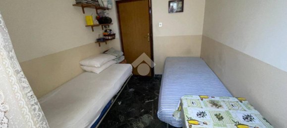 Дом с 4 спальнями в Грумо Аппула, Италия № 31674 25