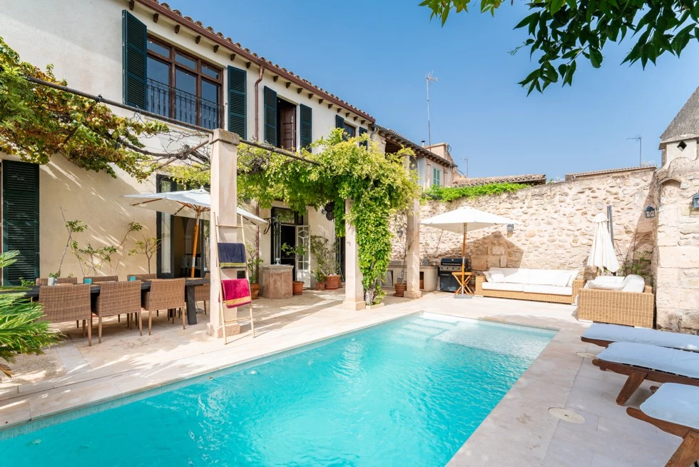 Villa de 7 dormitorios en Sant Joan, Spain No. 204379