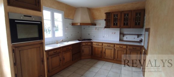 6 bedrooms House in Autun, France No. 343909 5