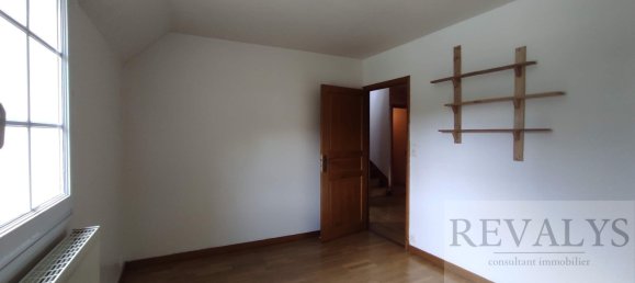 6 bedrooms House in Autun, France No. 343909 8