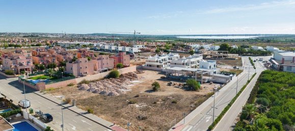 3 Schlafzimmer Villa in Los Alcazares, Spain, Nr. 12531 27