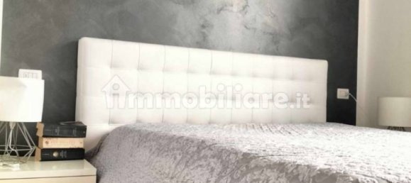 1 bedroom Apartment in Bergamo, Italy No. 288109 3