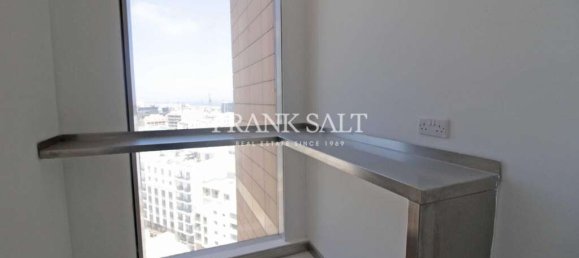 Escritório em Saint Julian's, Malta 295 m² N.º 12695 26