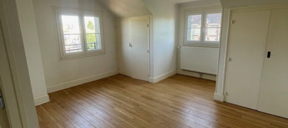 3 chambres Appartement à Sainte-Savine, France No. 231926 9