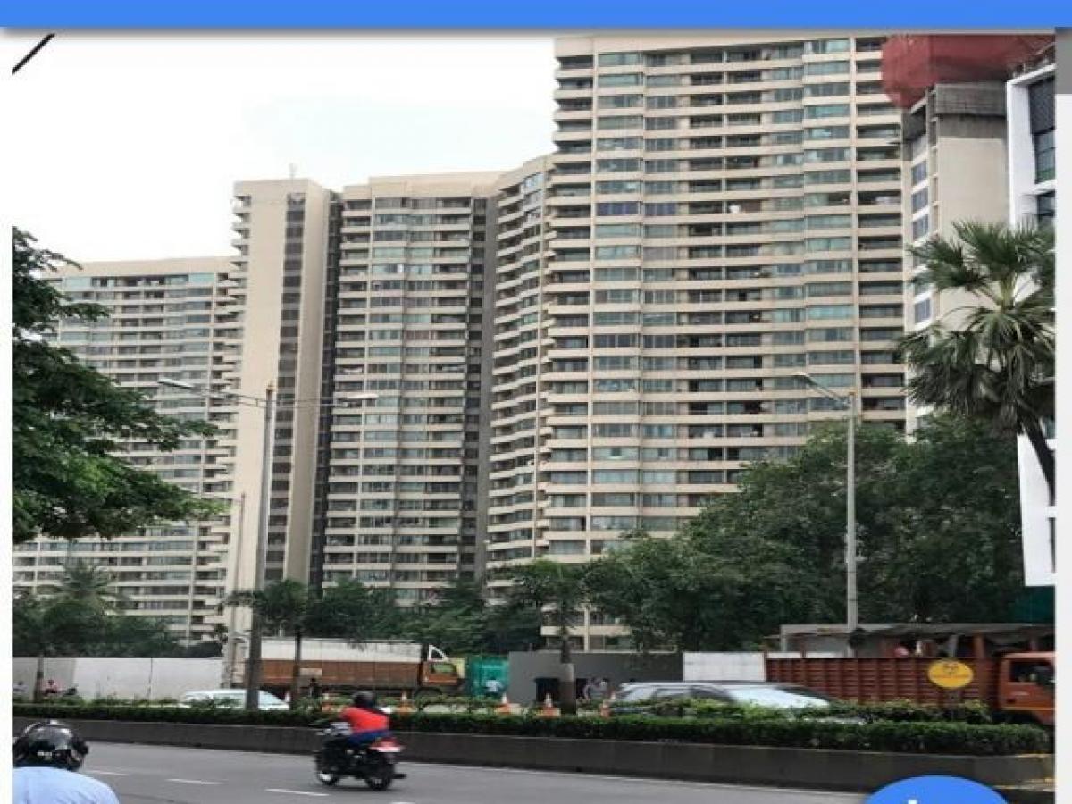 3 bedrooms House in Mumbai, India No. 12154