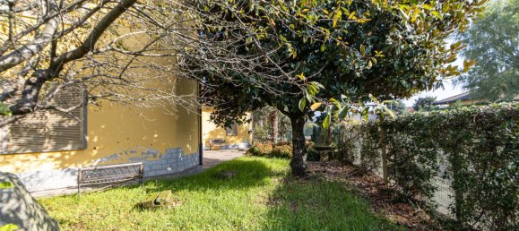 6 bedrooms Villa in Triuggio, Italy No. 160915 33