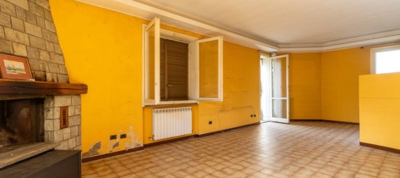 6 bedrooms Villa in Triuggio, Italy No. 160915 17