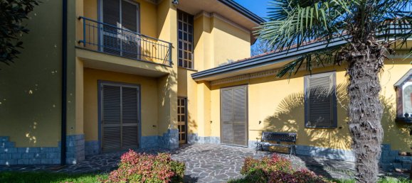 6 bedrooms Villa in Triuggio, Italy No. 160915 29