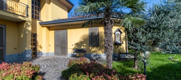 6 bedrooms Villa in Triuggio, Italy No. 160915 30