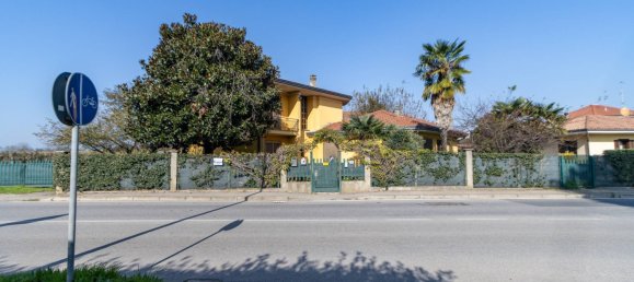 6 bedrooms Villa in Triuggio, Italy No. 160915 36