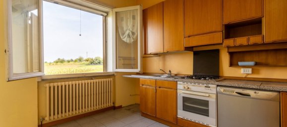 6 bedrooms Villa in Triuggio, Italy No. 160915 10