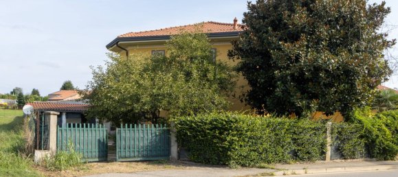 6 bedrooms Villa in Triuggio, Italy No. 160915 5