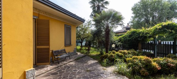 6 bedrooms Villa in Triuggio, Italy No. 160915 18