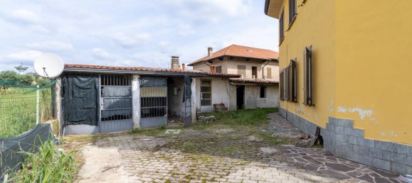 6 bedrooms Villa in Triuggio, Italy No. 160915 21