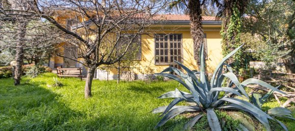 6 bedrooms Villa in Triuggio, Italy No. 160915 23