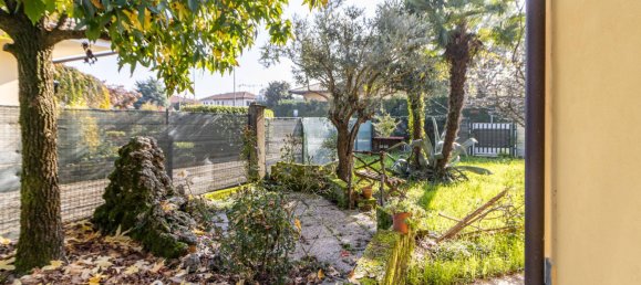 6 bedrooms Villa in Triuggio, Italy No. 160915 25