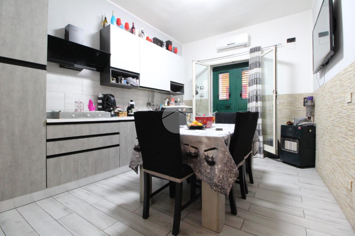 3-Zimmer Wohnung in Palermo, Italy, Nr. 171638