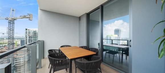 2 dormitorios propiedad comercial en venta en Miami, Miami-Dade, Florida, USA № 615903 17