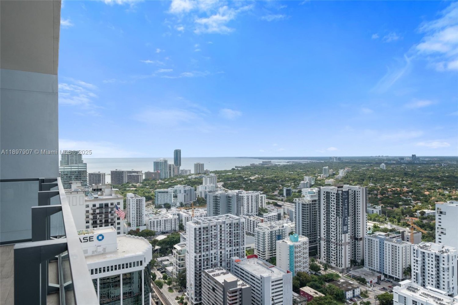 2 dormitorios propiedad comercial en venta en Miami, Miami-Dade, Florida, USA № 615903
