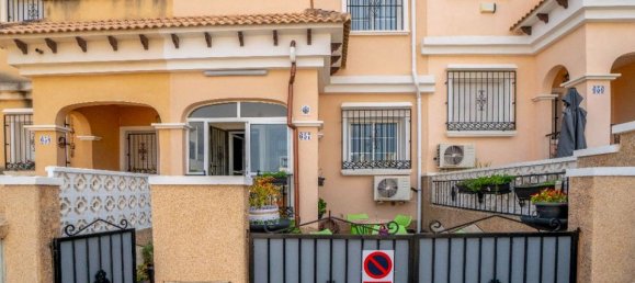 3 Schlafzimmer Doppelhaus in Alicante, Spain, Nr. 181485 48