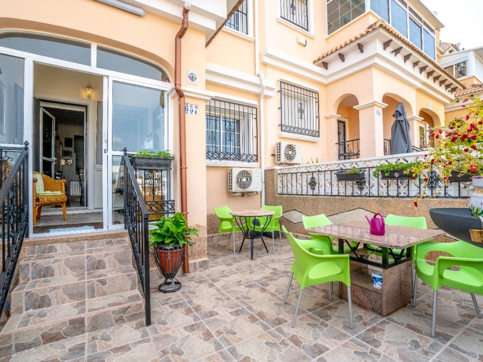 3 Schlafzimmer Doppelhaus in Alicante, Spain, Nr. 181485