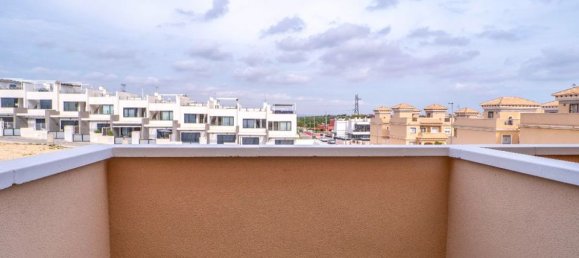 3 Schlafzimmer Doppelhaus in Alicante, Spain, Nr. 181485 25