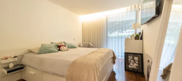 3 Schlafzimmer Wohnung in Porto, Portugal, Nr. 132197 9