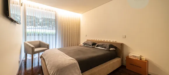 3 Schlafzimmer Wohnung in Porto, Portugal, Nr. 132197 7