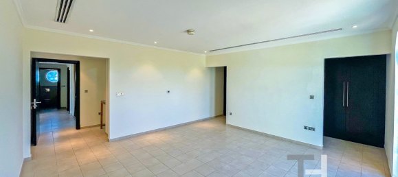 4 bedrooms Villa in Jumeirah Park, UAE No. 28694 21